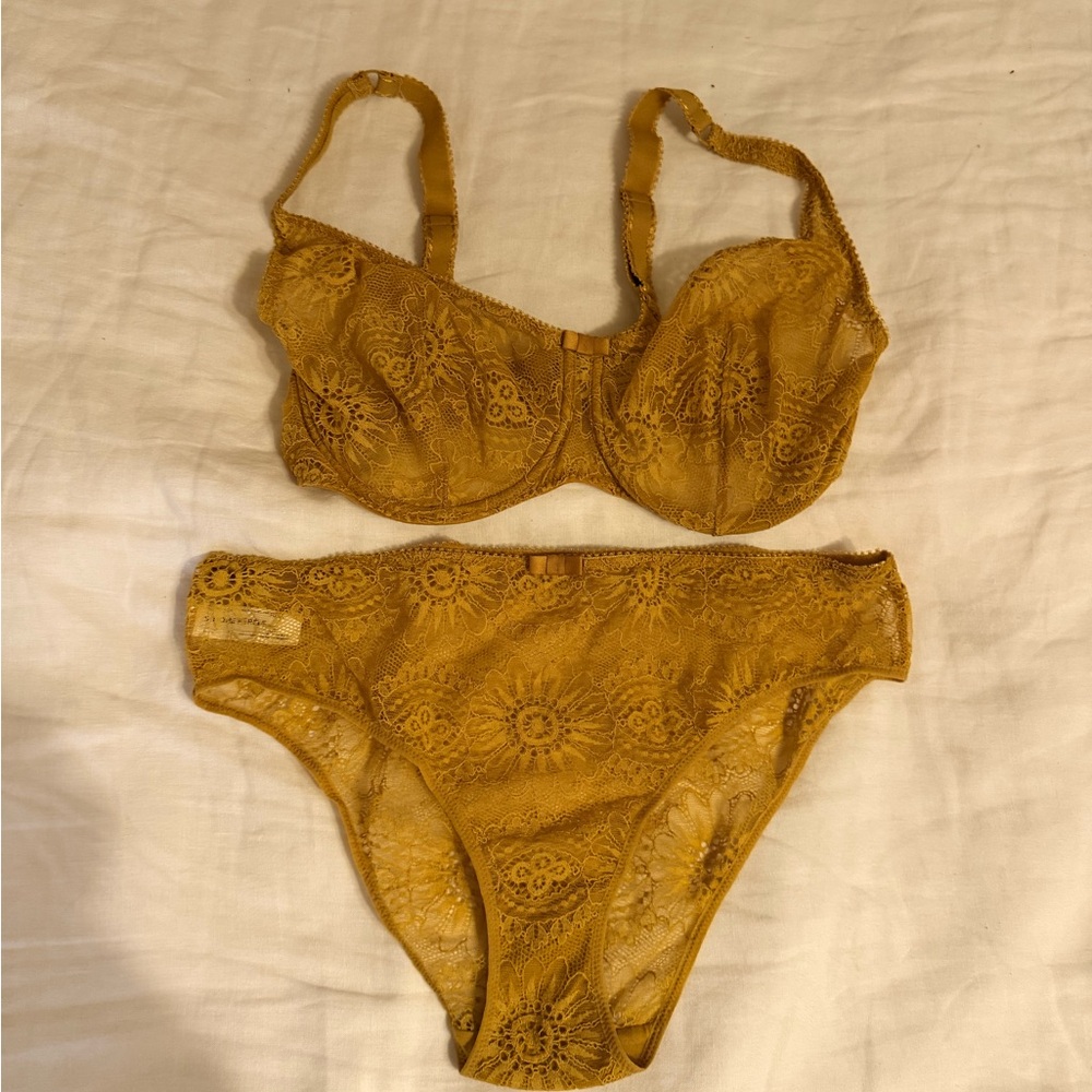 Simone Perele Bra and Panty Set in Mustard Yellow 36F